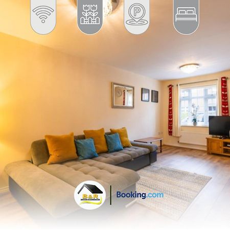 3 Bedroom House By B And R Serviced Accommodation Amesbury With Super Fast Wi-Fi 145Mbps Bagian luar foto
